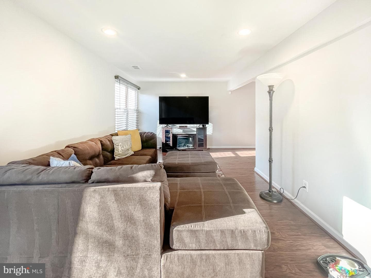 9995 Campus Way S photo 26