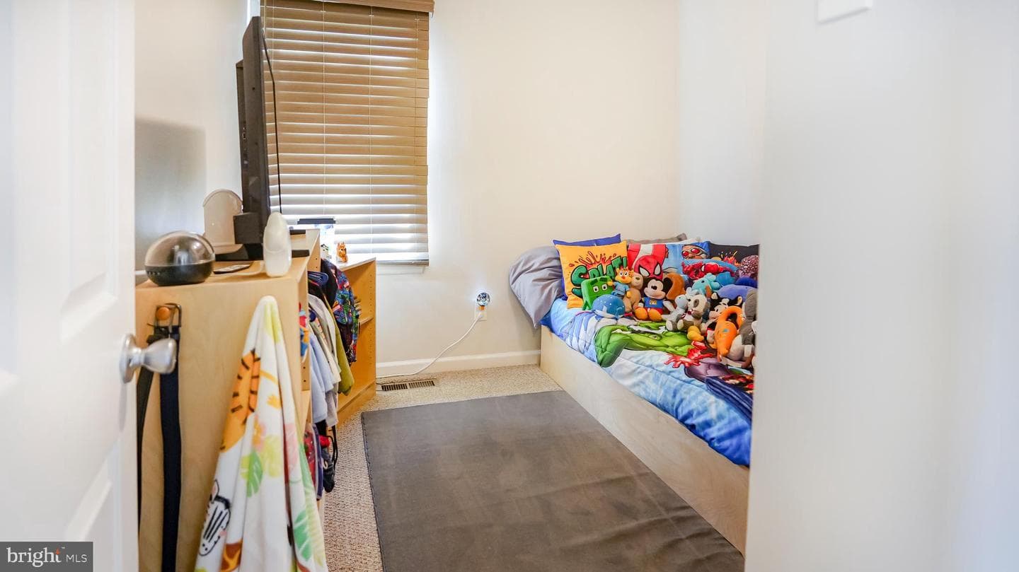 9995 Campus Way S photo 39