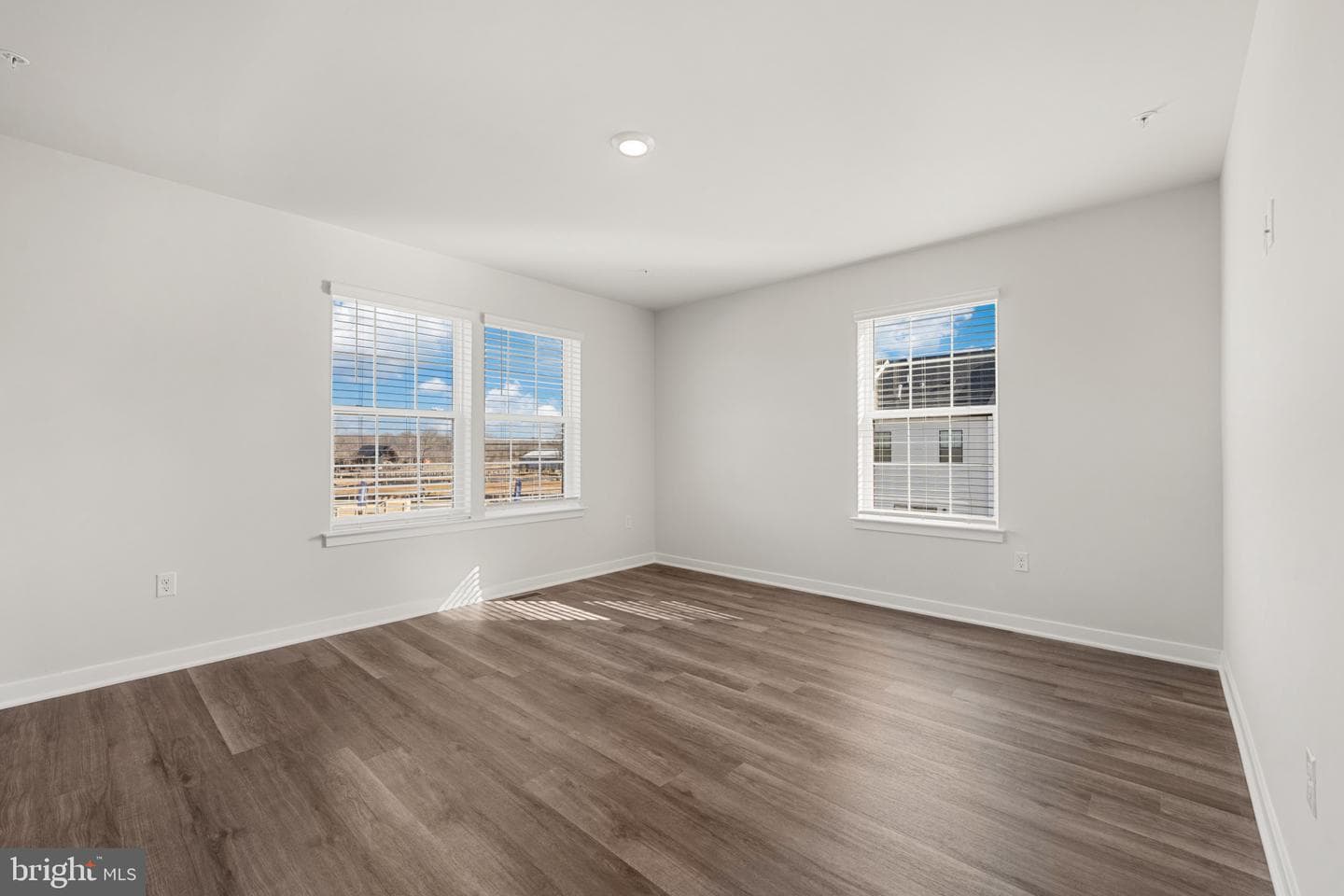 15037 Douglas Fir Lane photo 27
