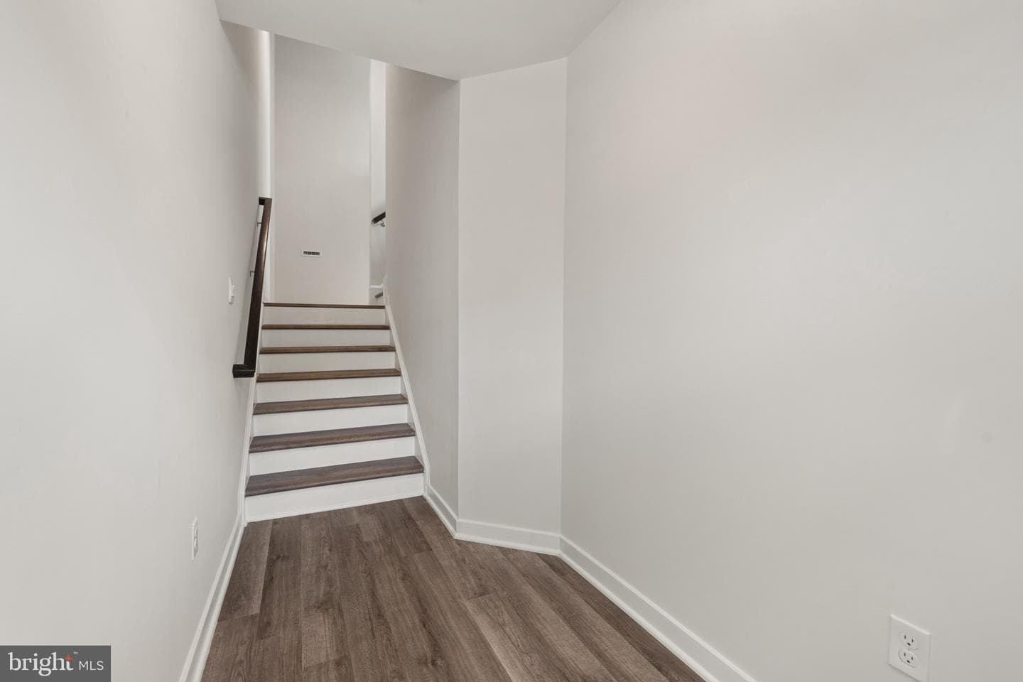 15037 Douglas Fir Lane photo 5
