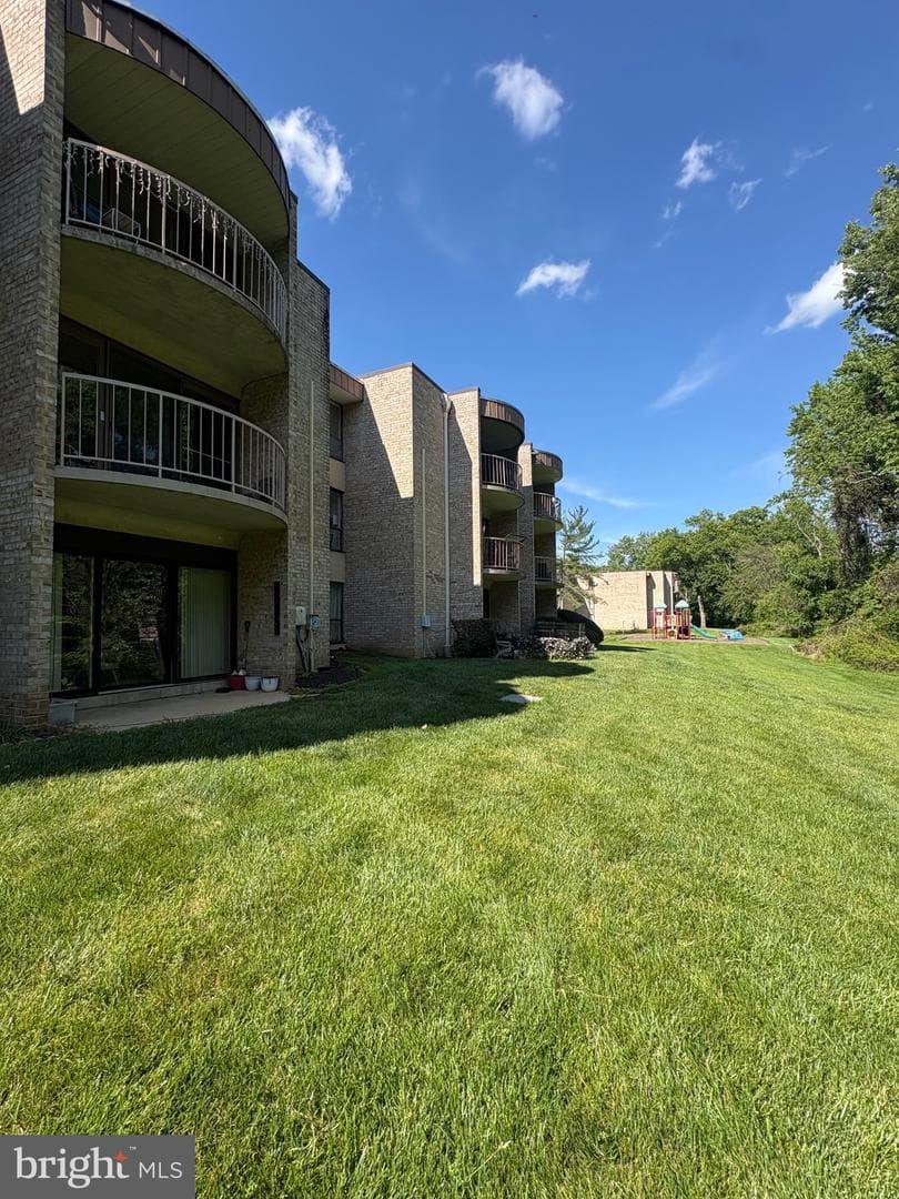 3334 Huntley Square Drive #t, Temple Hills