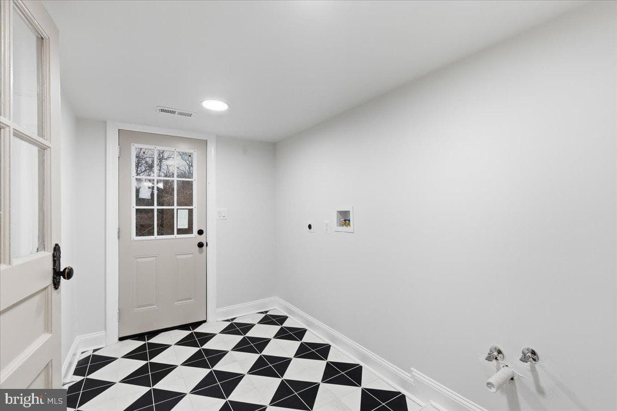 14602 Baden Westwood Road photo 24