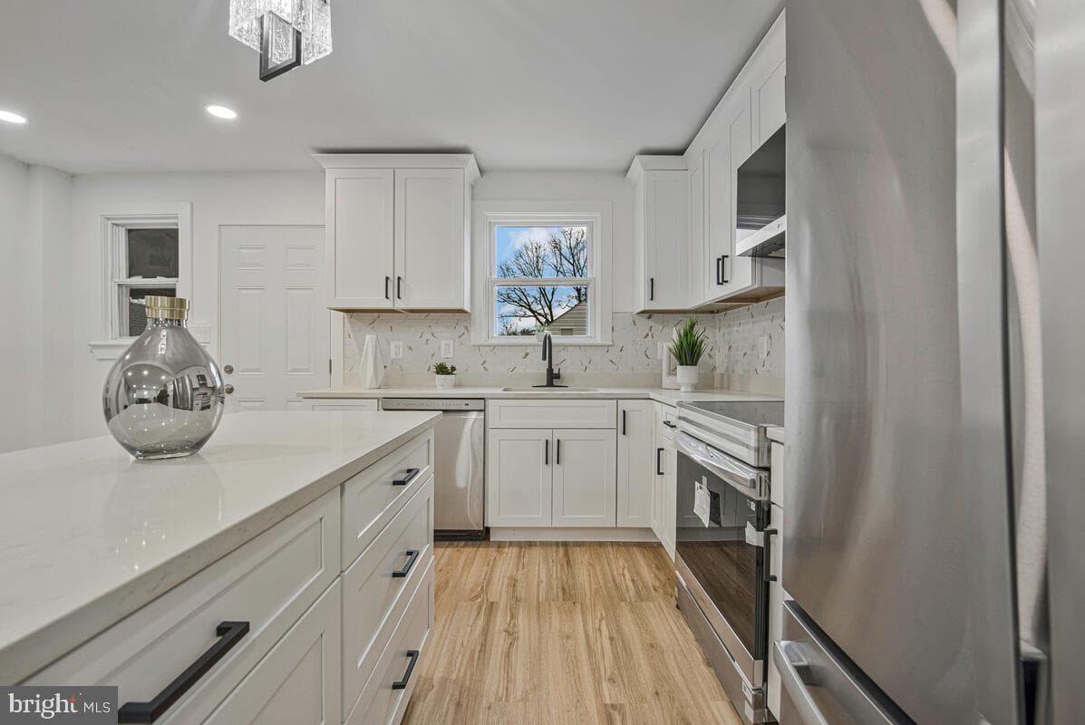 6508 Foster Street photo 11
