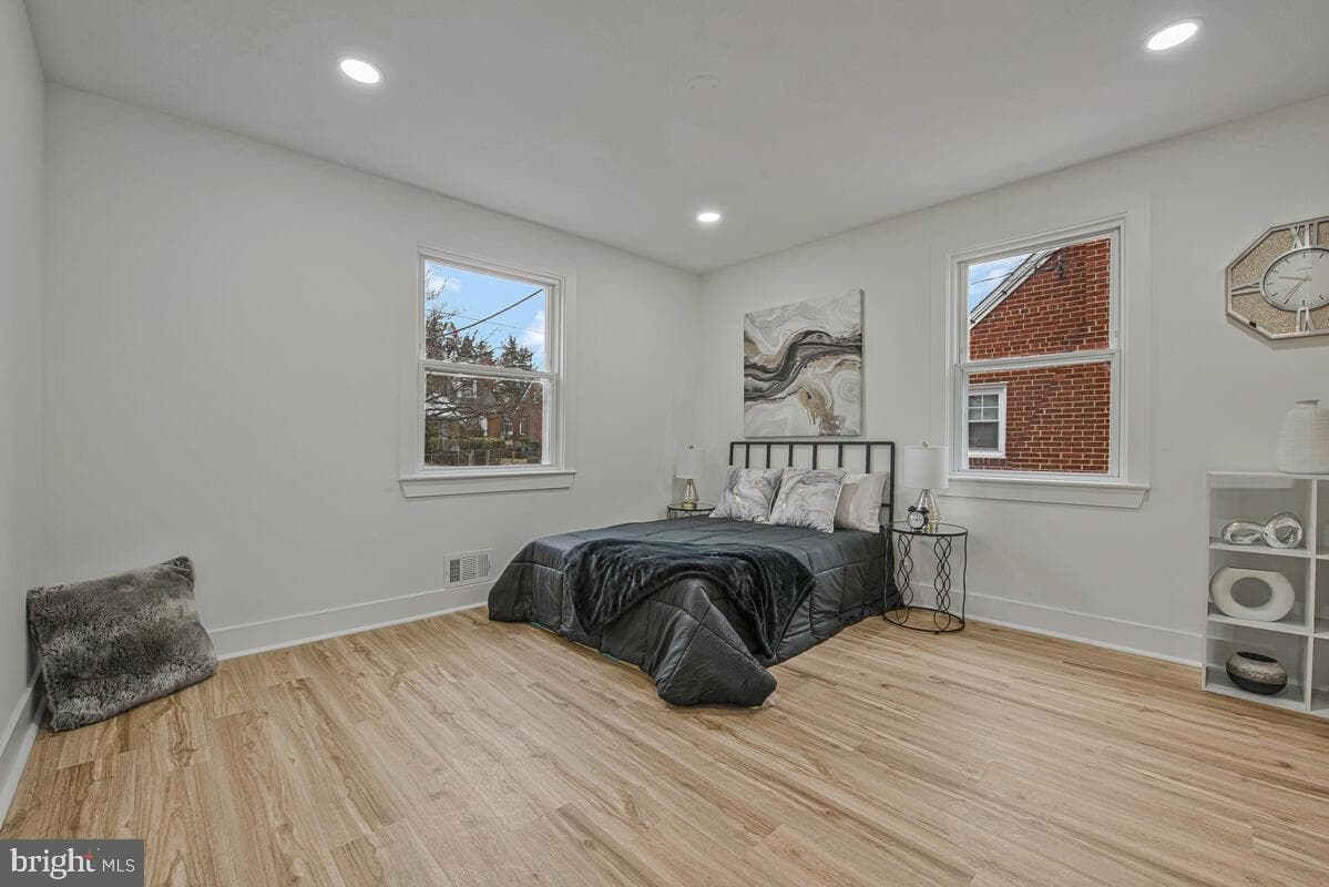 6508 Foster Street photo 16