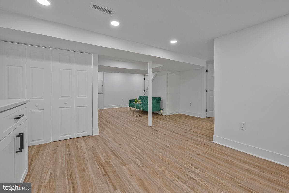 6508 Foster Street photo 29