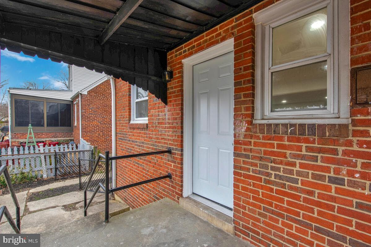 6508 Foster Street photo 36