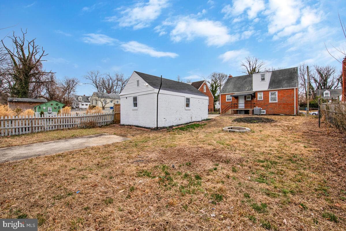 6508 Foster Street photo 39