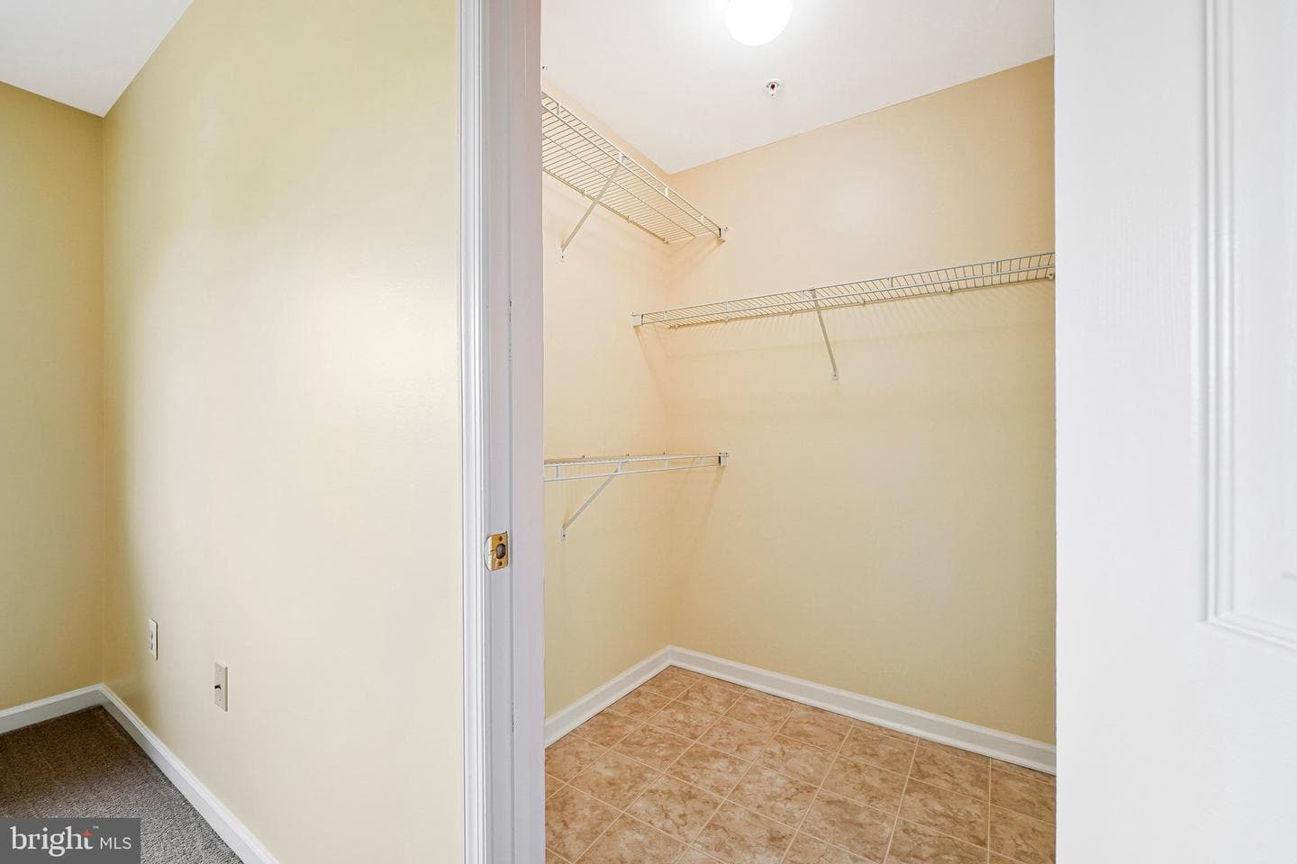 9902 Hillandale Way #17 photo 22