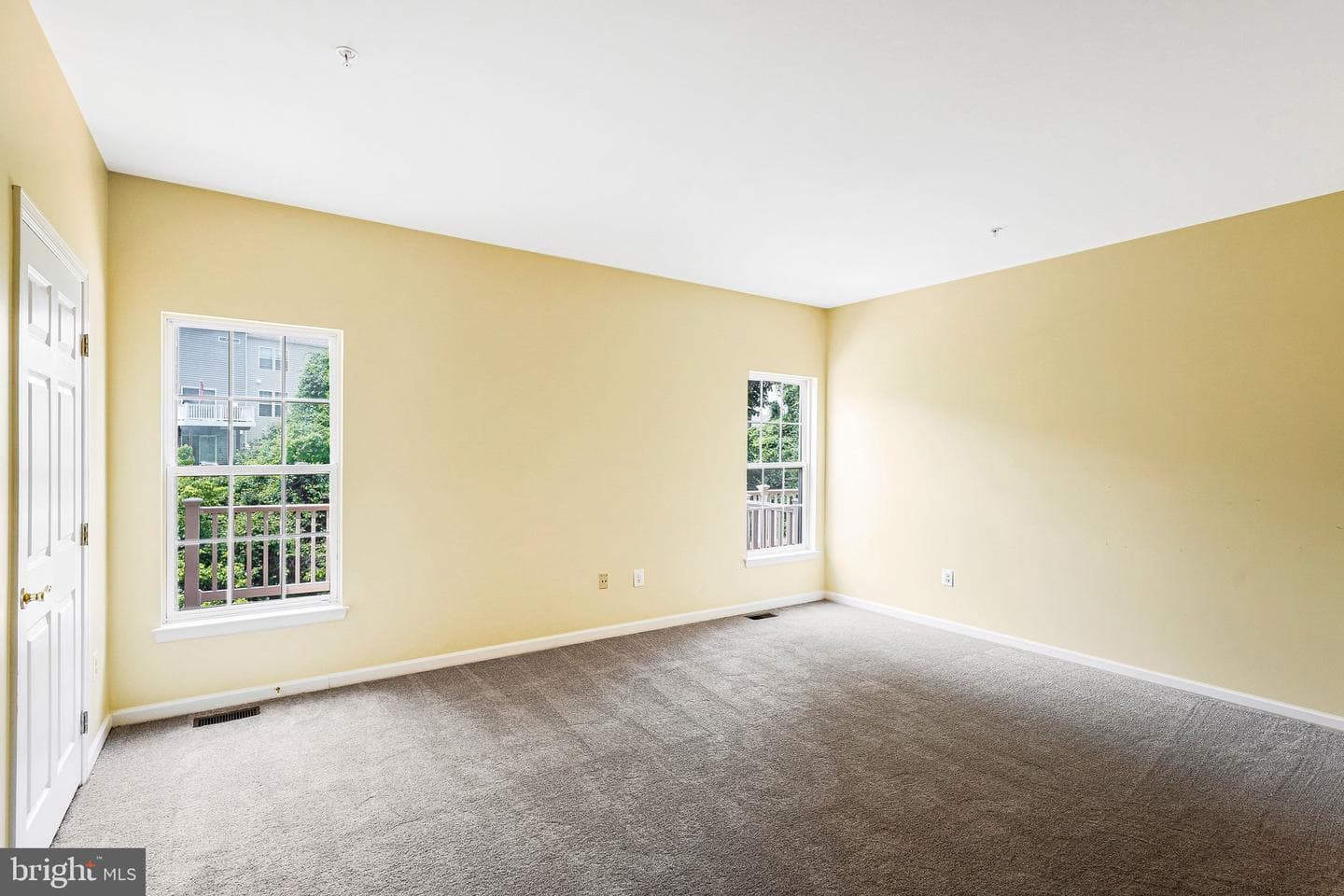 9902 Hillandale Way #17 photo 32