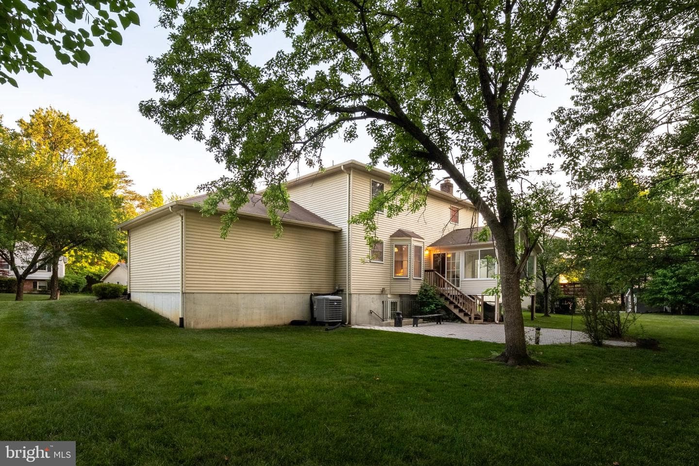 7304 Westwind Drive photo 46