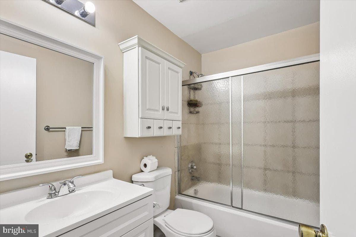14011 Briston Street #11-E photo 23