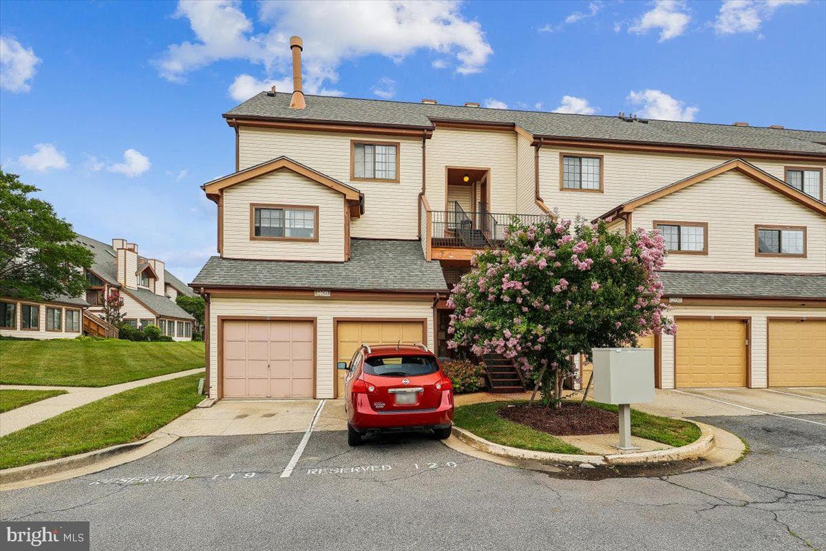 14011 Briston Street #11-E photo 6