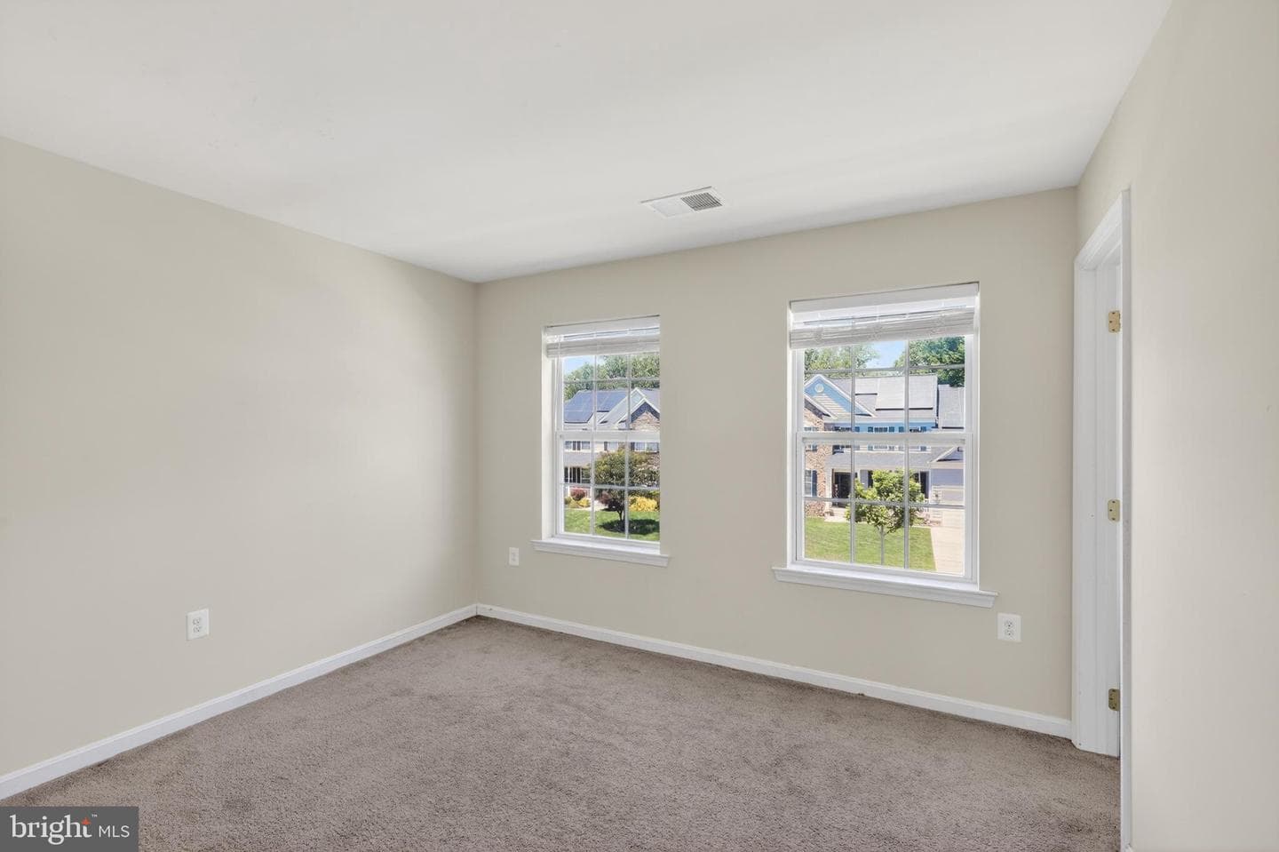 9604 Lormar Lane photo 31