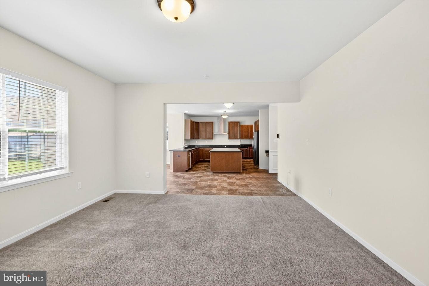 9604 Lormar Lane photo 5