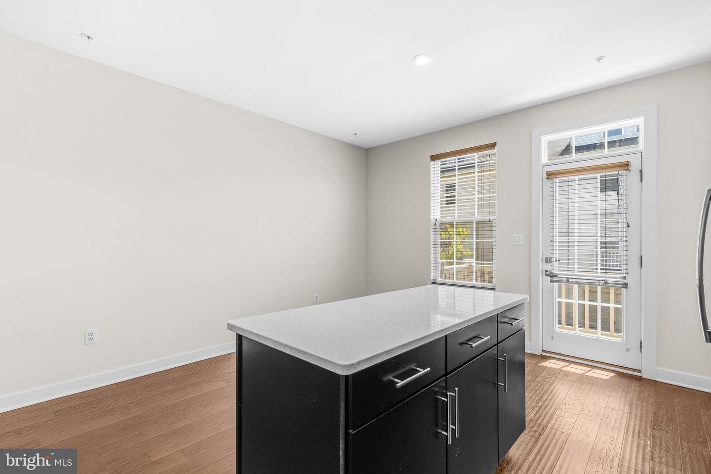 8154 Miner Street photo 37