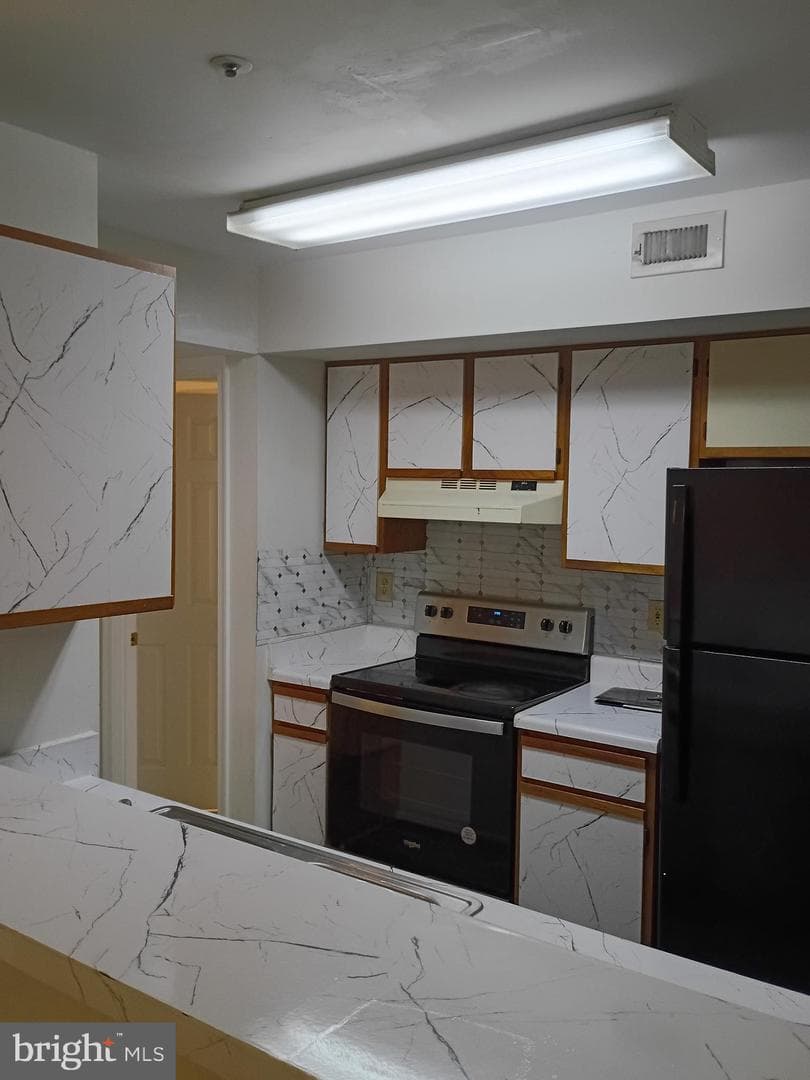 13560 Lord Sterling Place #9-4 photo 59