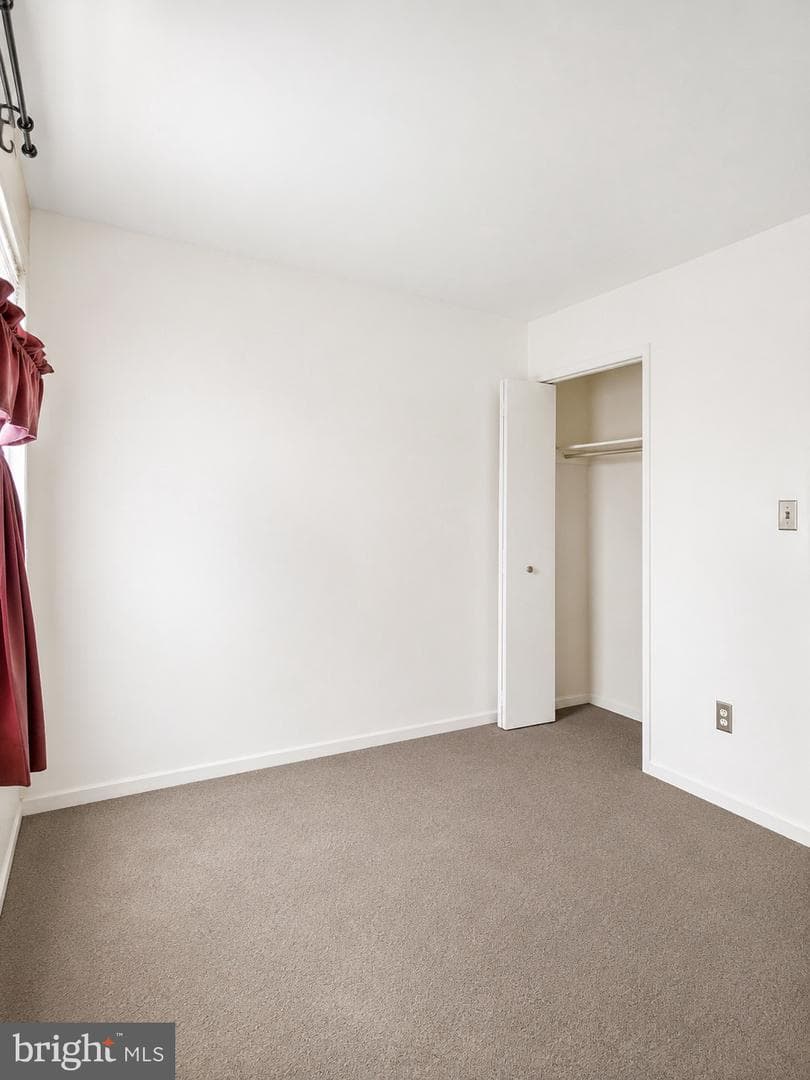 303 Meadow Way photo 7