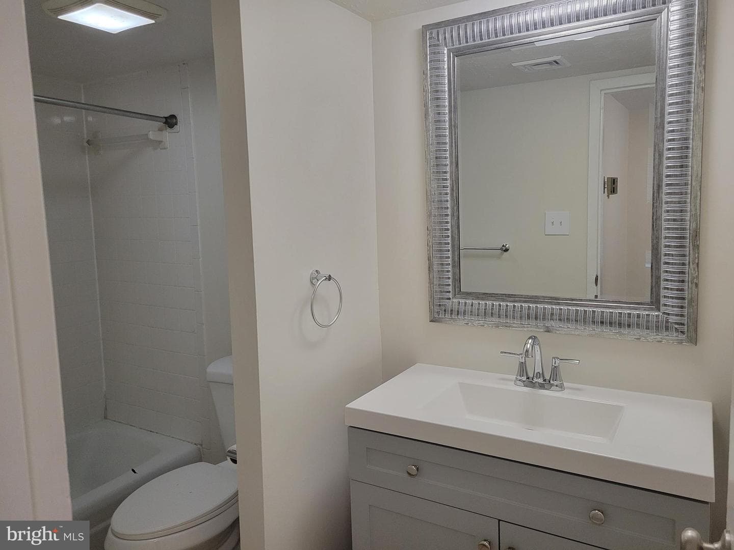 8431 Greenbelt Road photo 7
