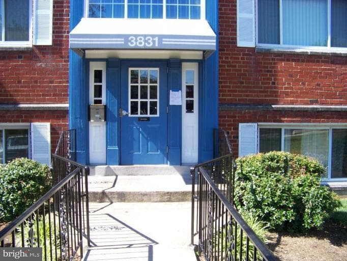 3831 Hamilton St # F-102, Hyattsville