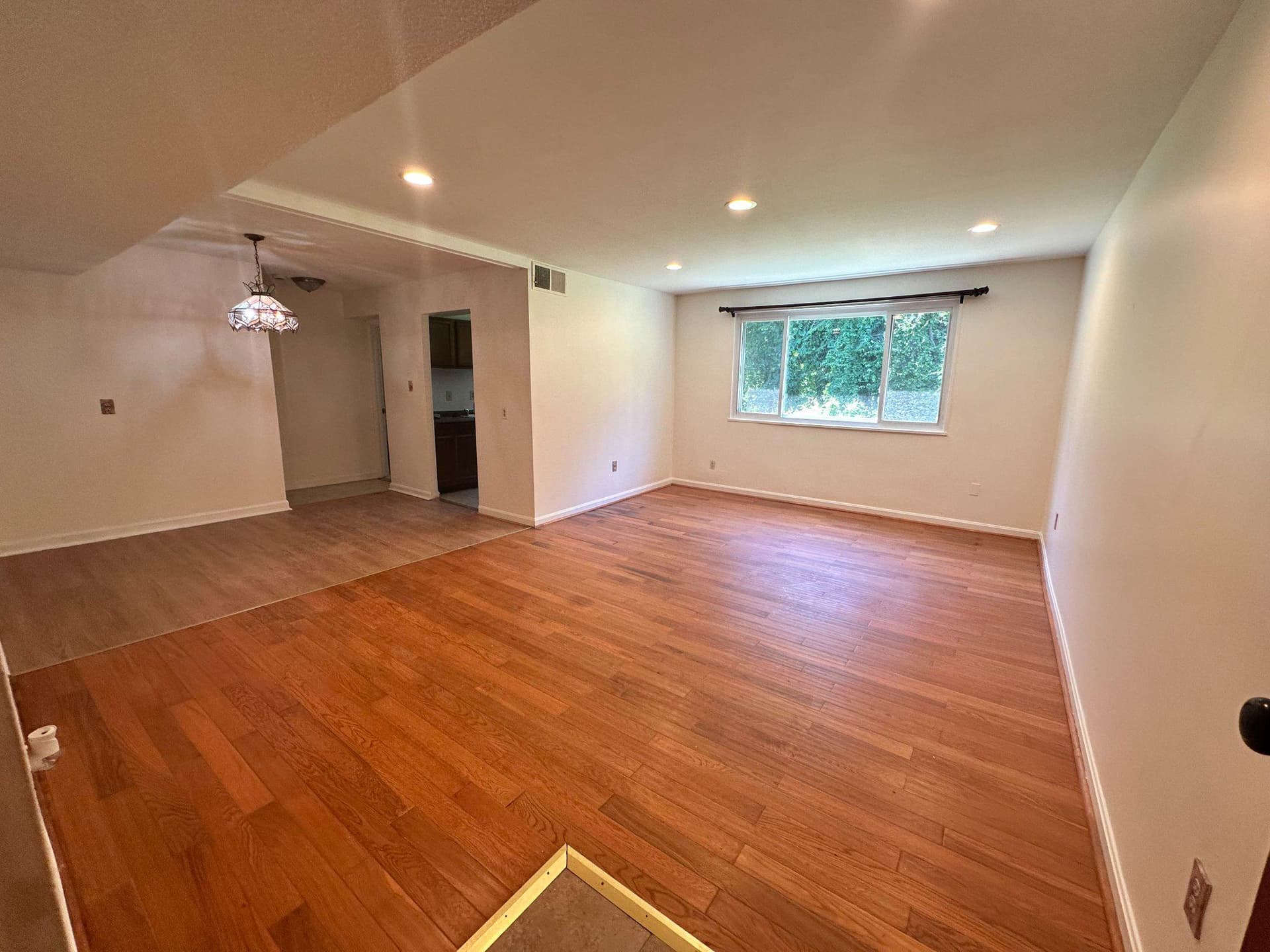 3831 Hamilton St # F-102, Hyattsville