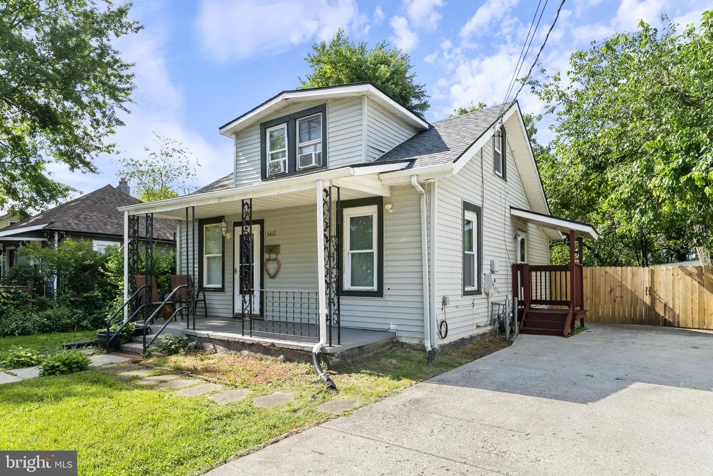 5415 Powhatan Road, Riverdale