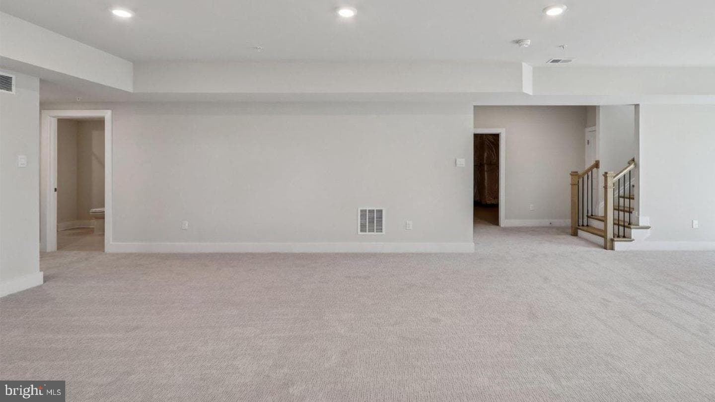 16506 Rolling Knolls Lane photo 46