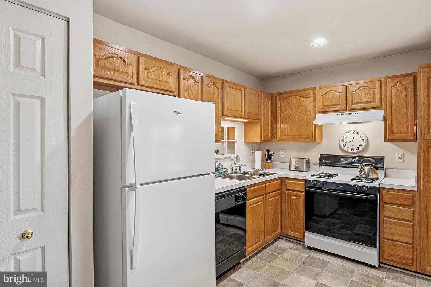 3935 Ettrick Court #31 photo 5