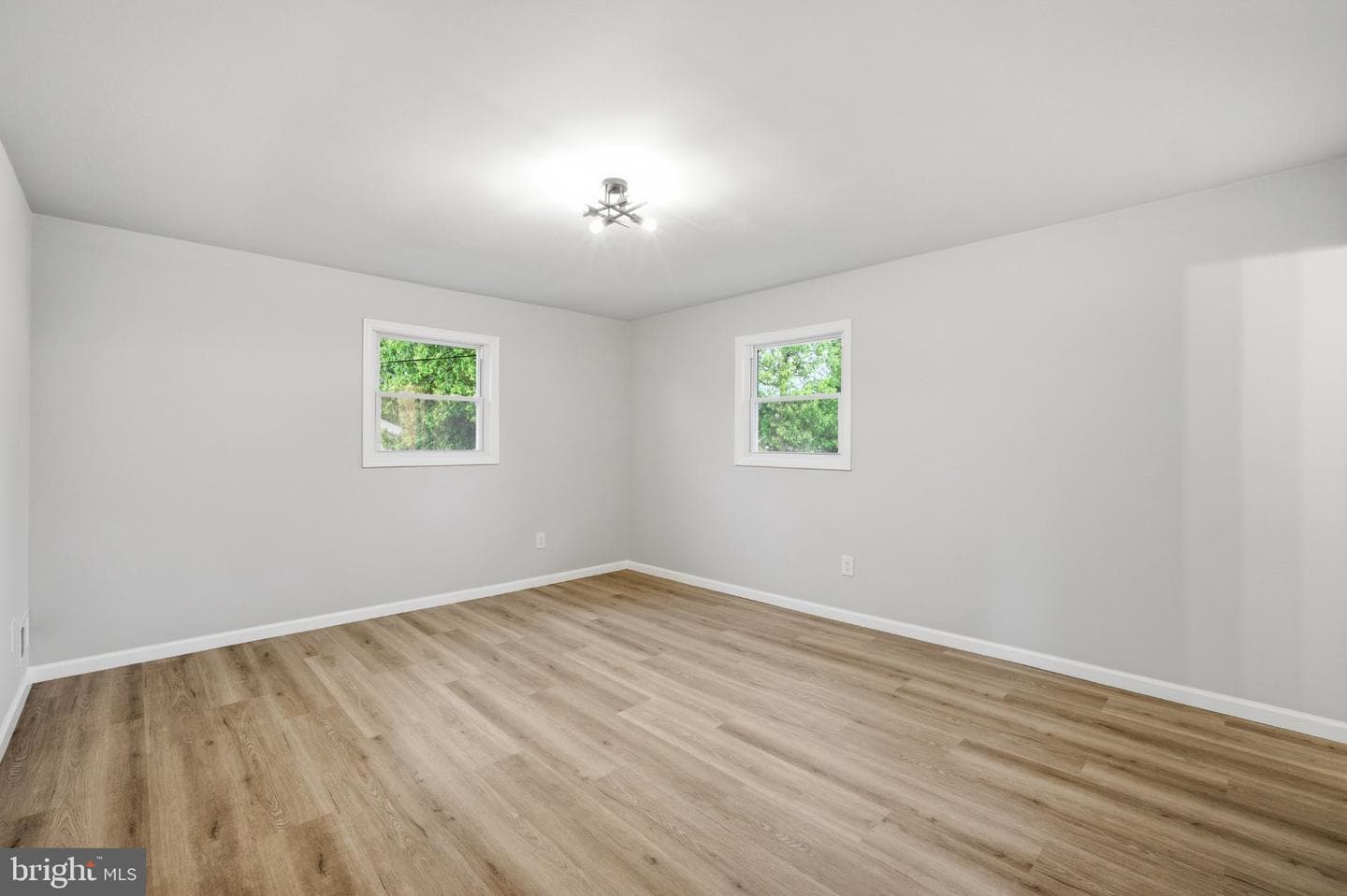 9414 Eldred Place photo 16