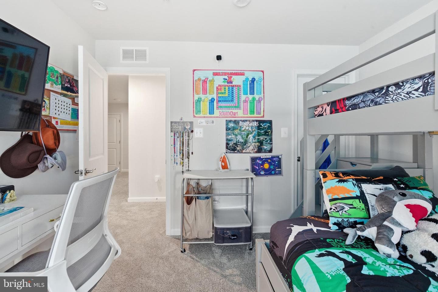 10414 John Glenn Street photo 24