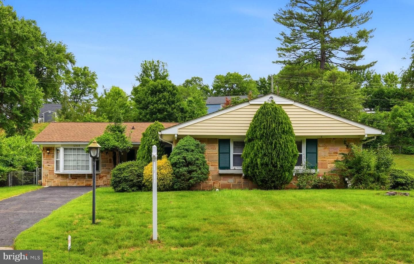 12308 Melling Lane photo 2