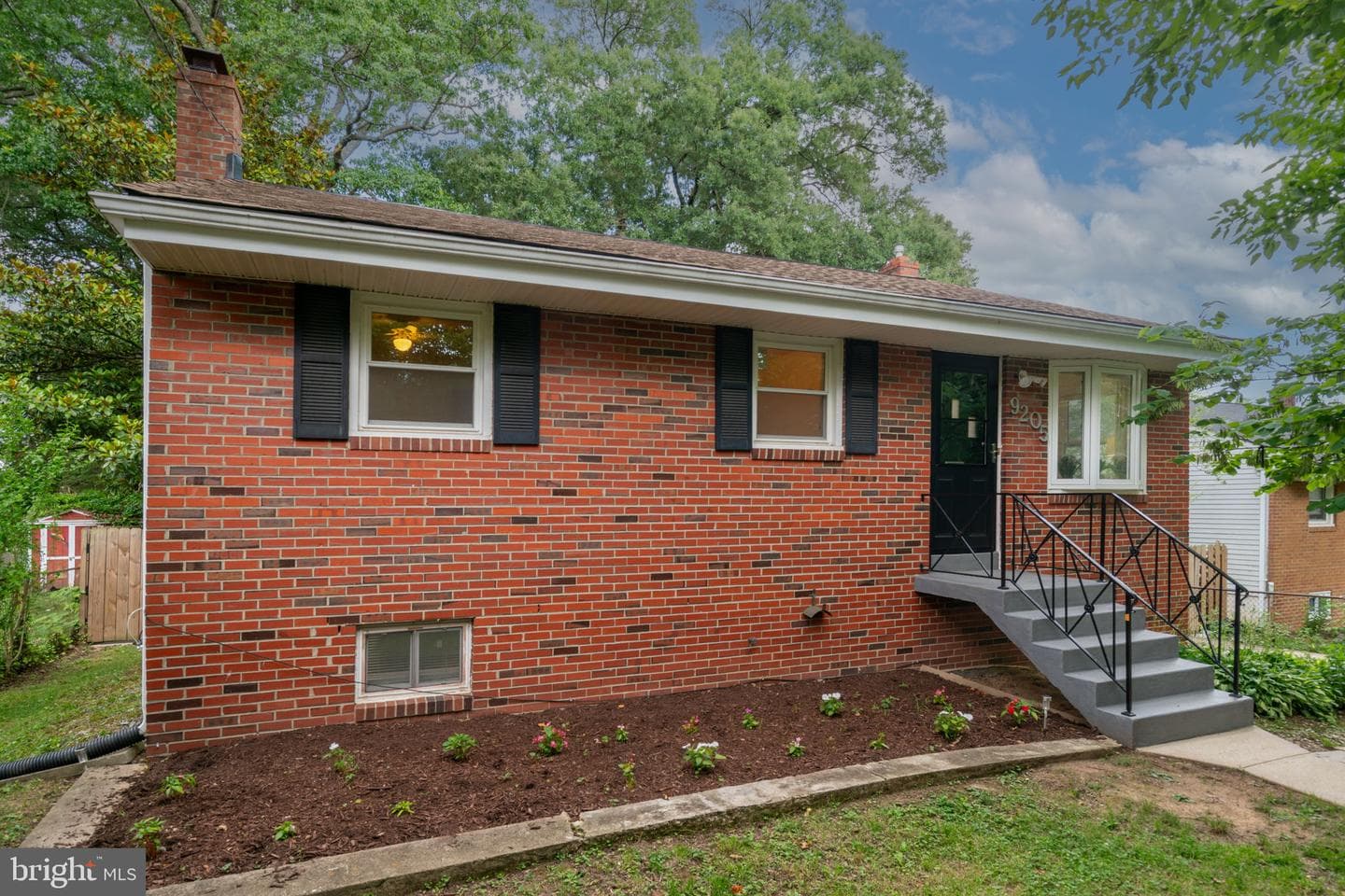 9205 49th Avenue, College Park