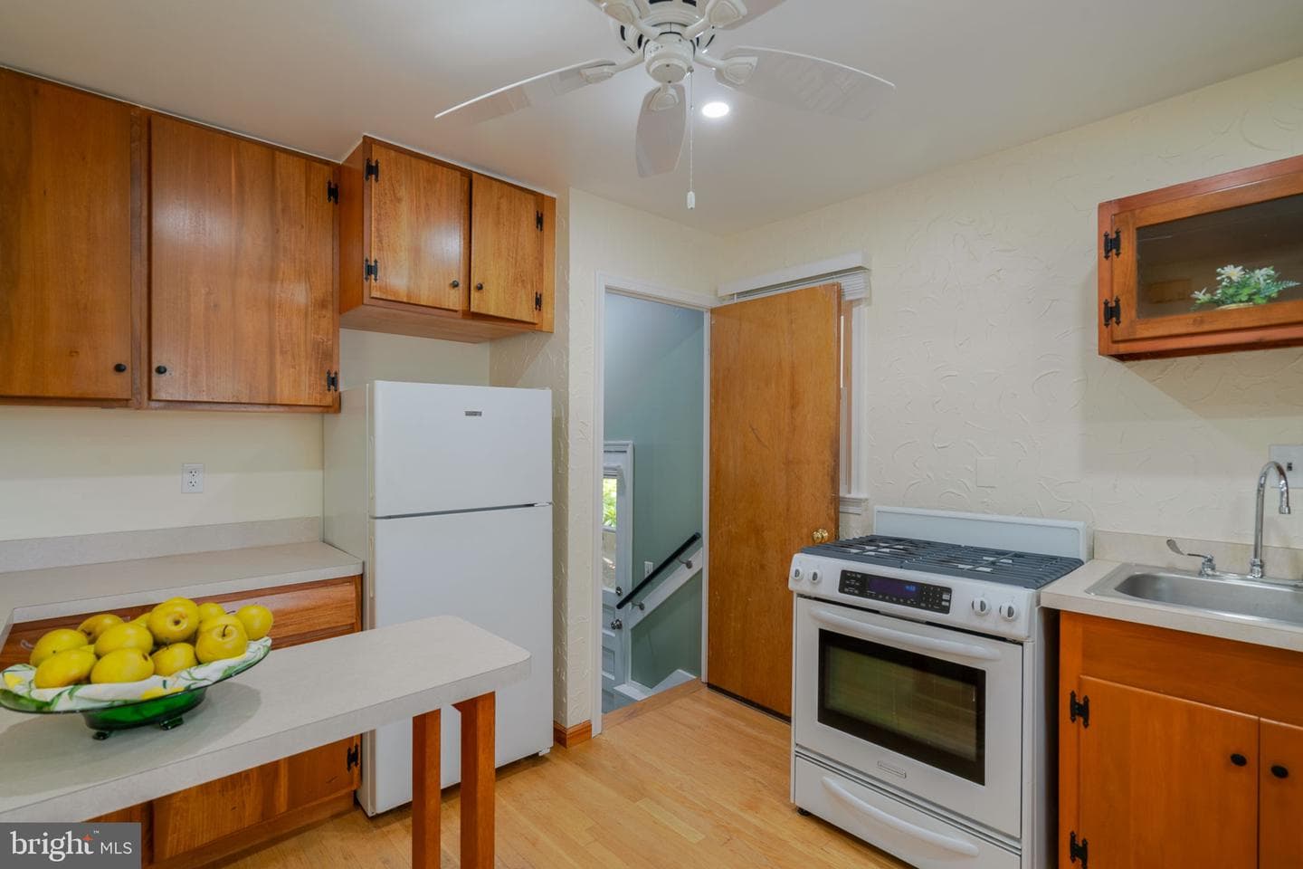 9205 49th Avenue photo 22