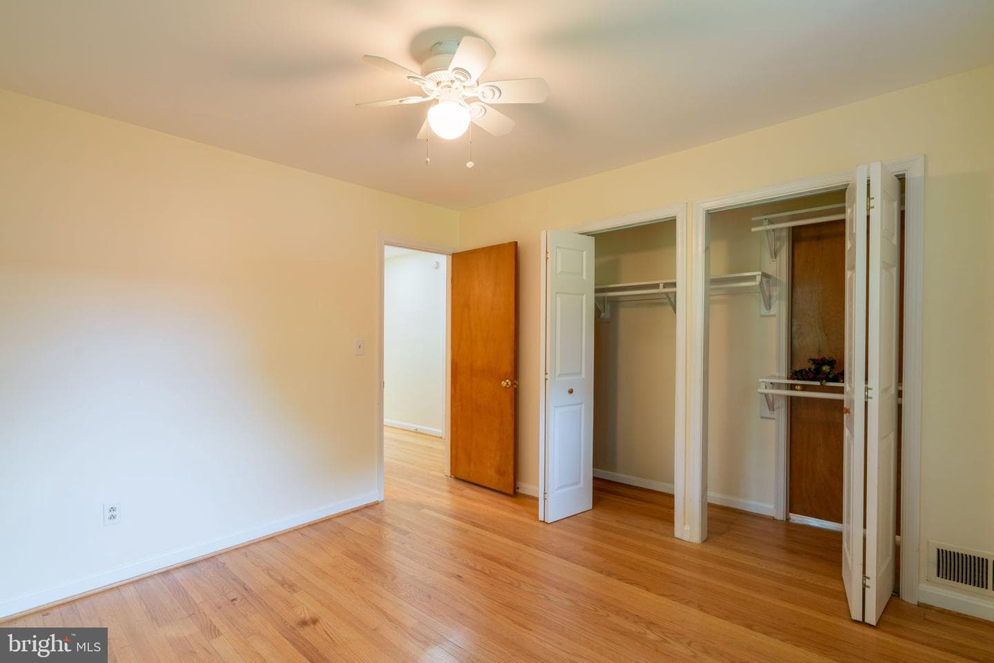 9205 49th Avenue photo 25
