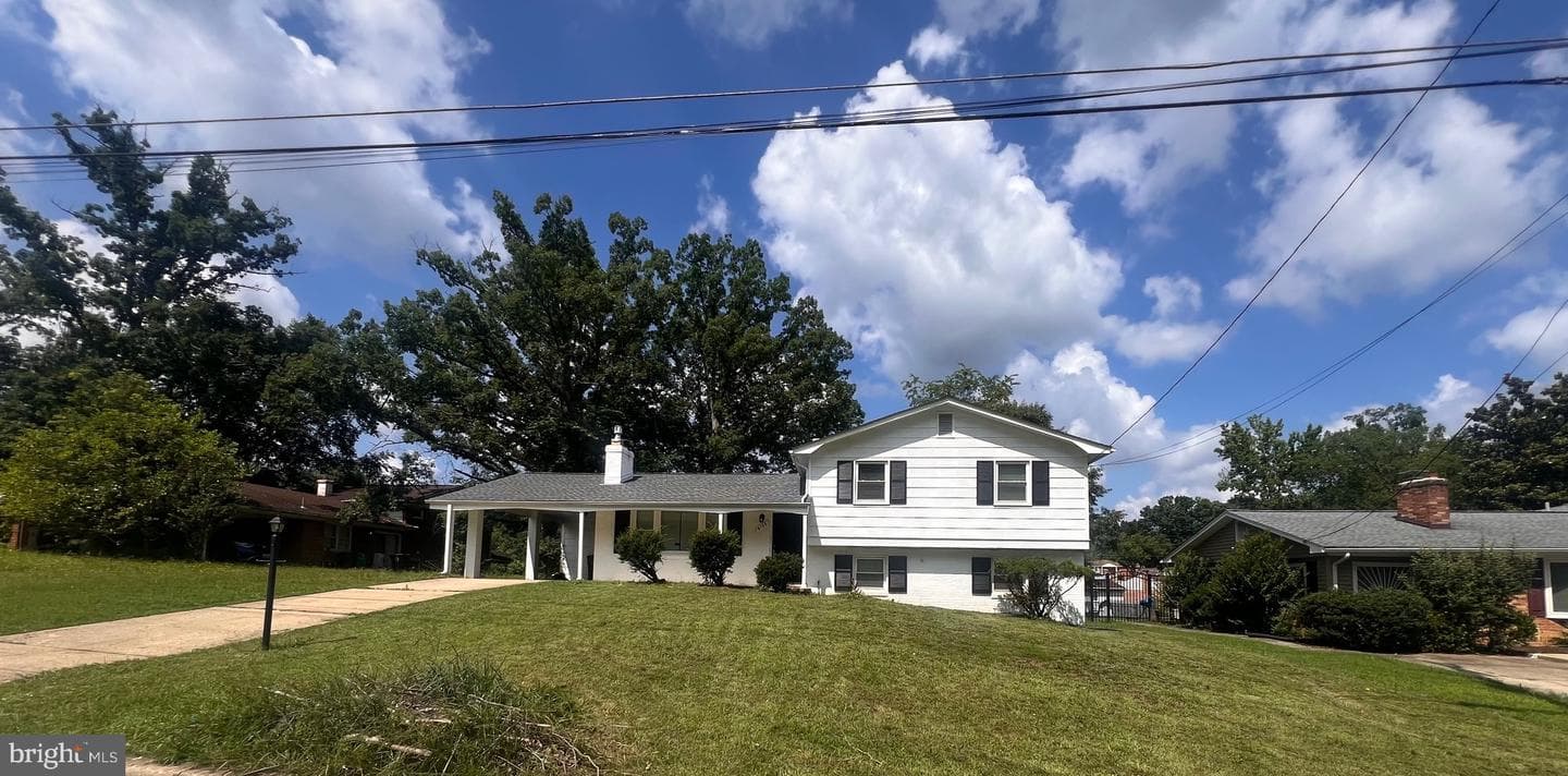 9109 Pinehurst Drive, Fort Washington