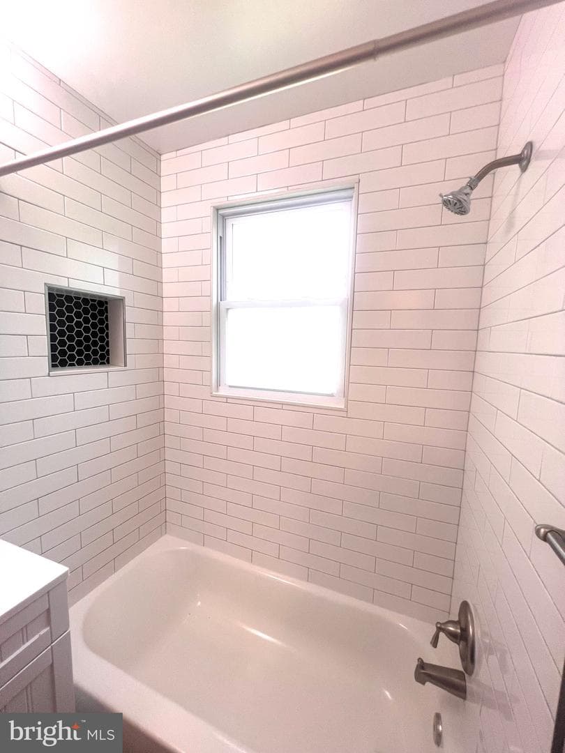 9109 Pinehurst Drive photo 32