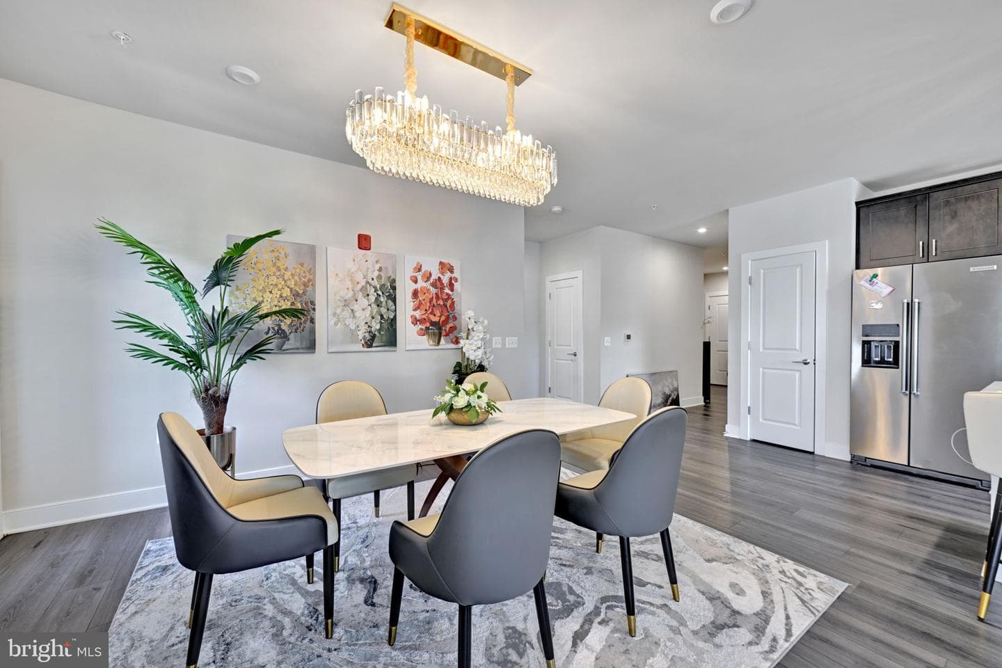 102 Saint Ives Place #401 photo 14