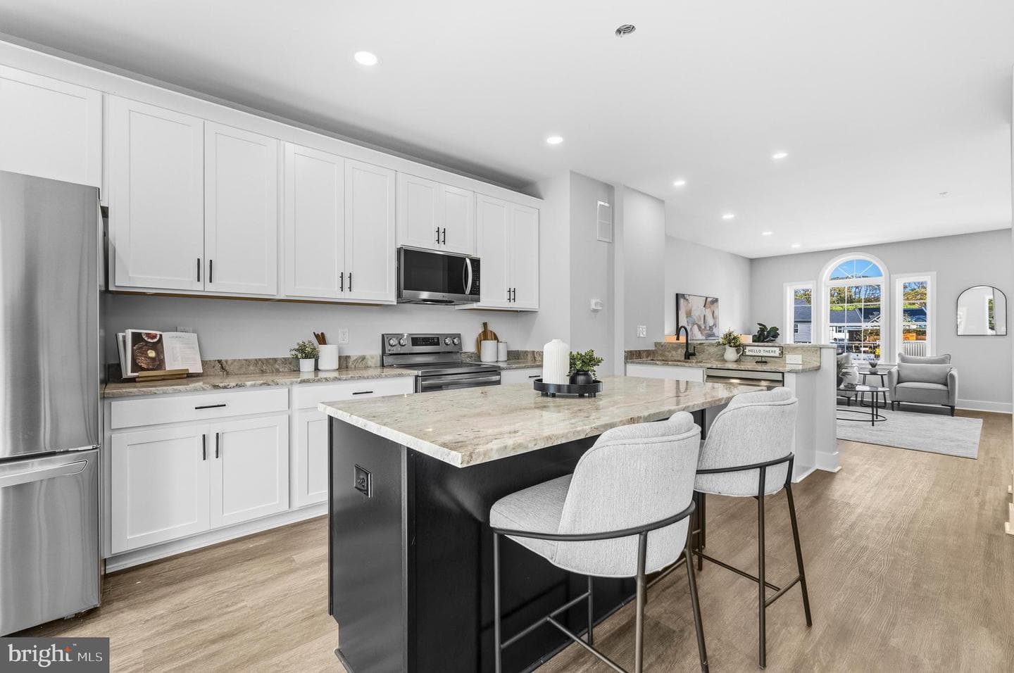 4929 Devitt Place photo 17
