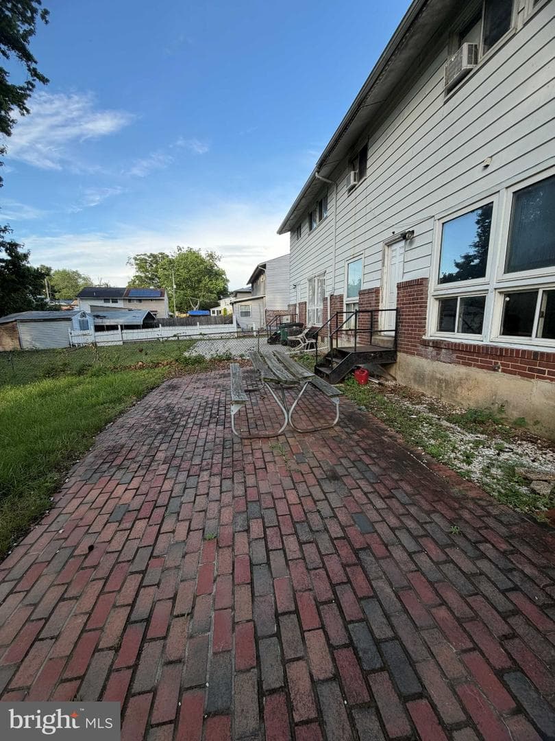 6208 Seat Pleasant Drive photo 36