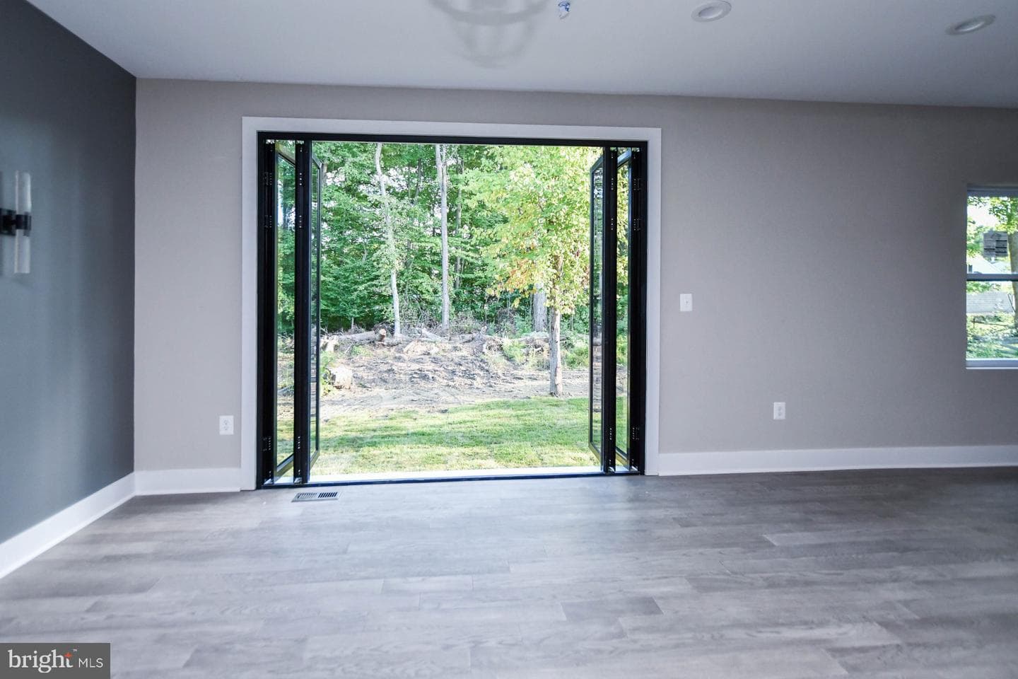16311 Ayrwood Lane photo 8