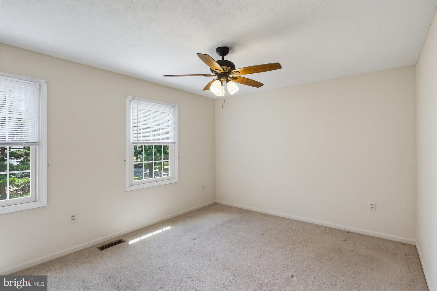 7105 Westwind Drive photo 35