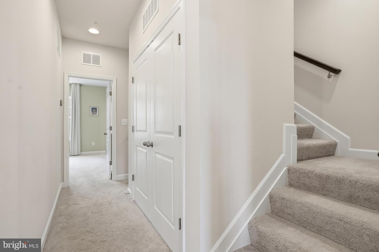 618 Skiff Way photo 25