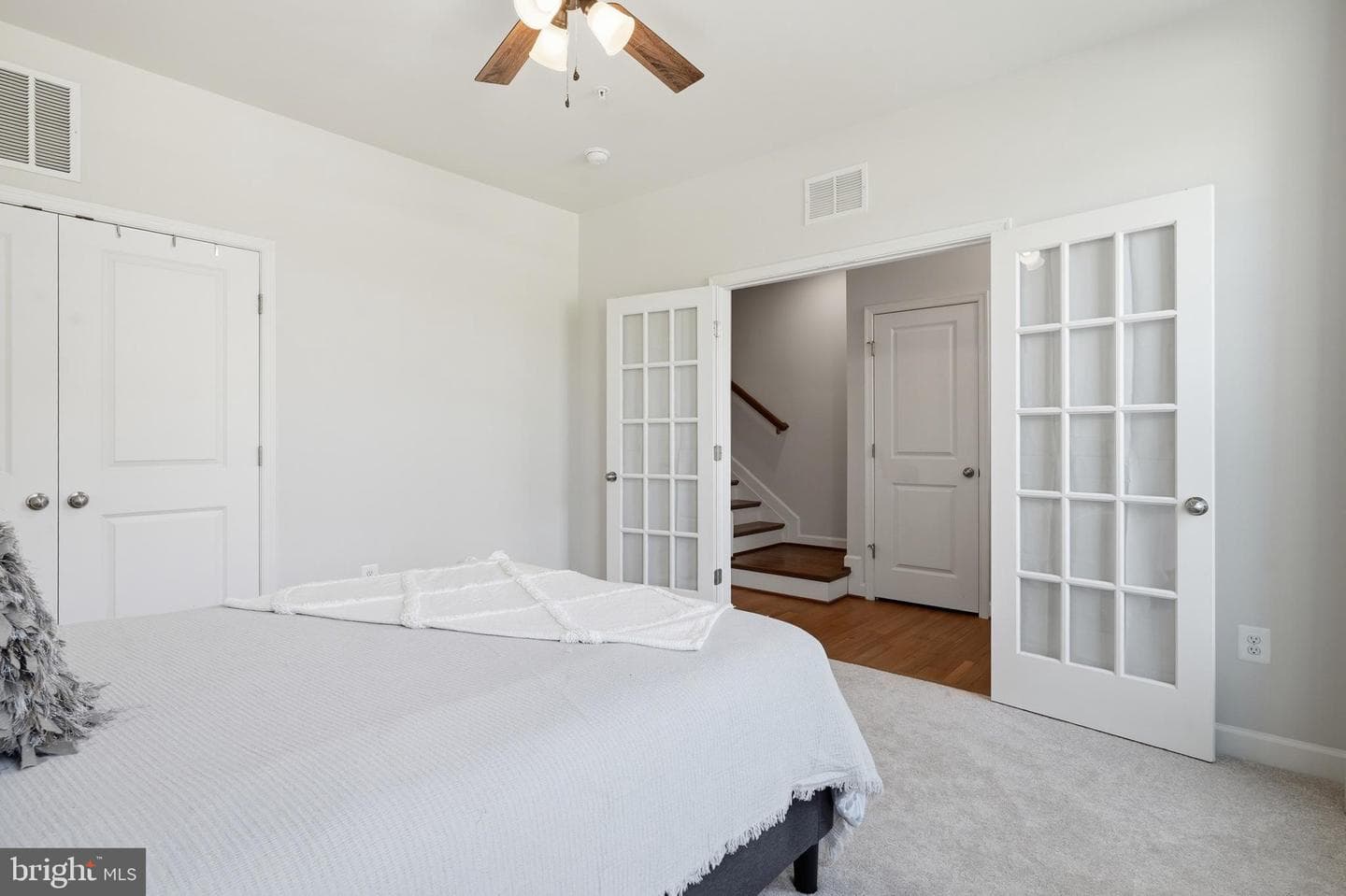 618 Skiff Way photo 8