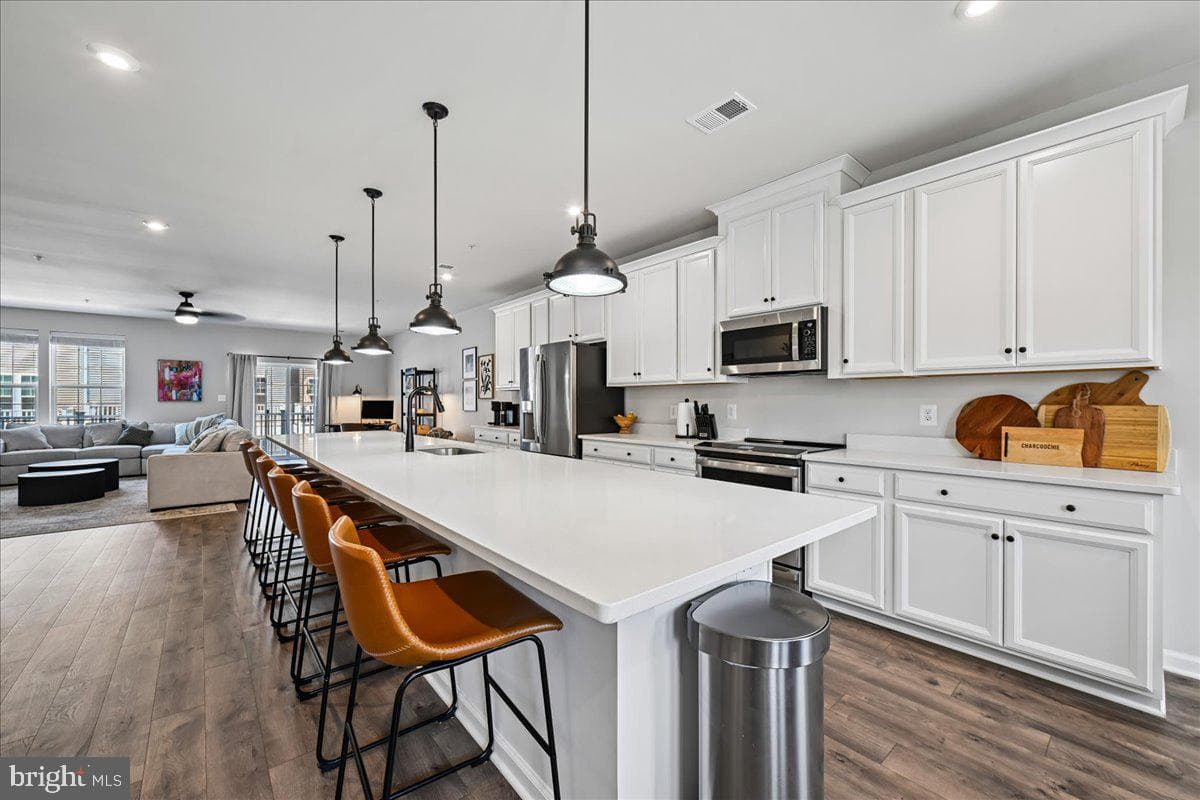 10518 Jim Lovell Lane photo 15