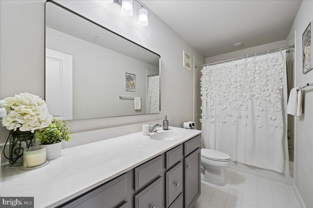 10518 Jim Lovell Lane photo 31