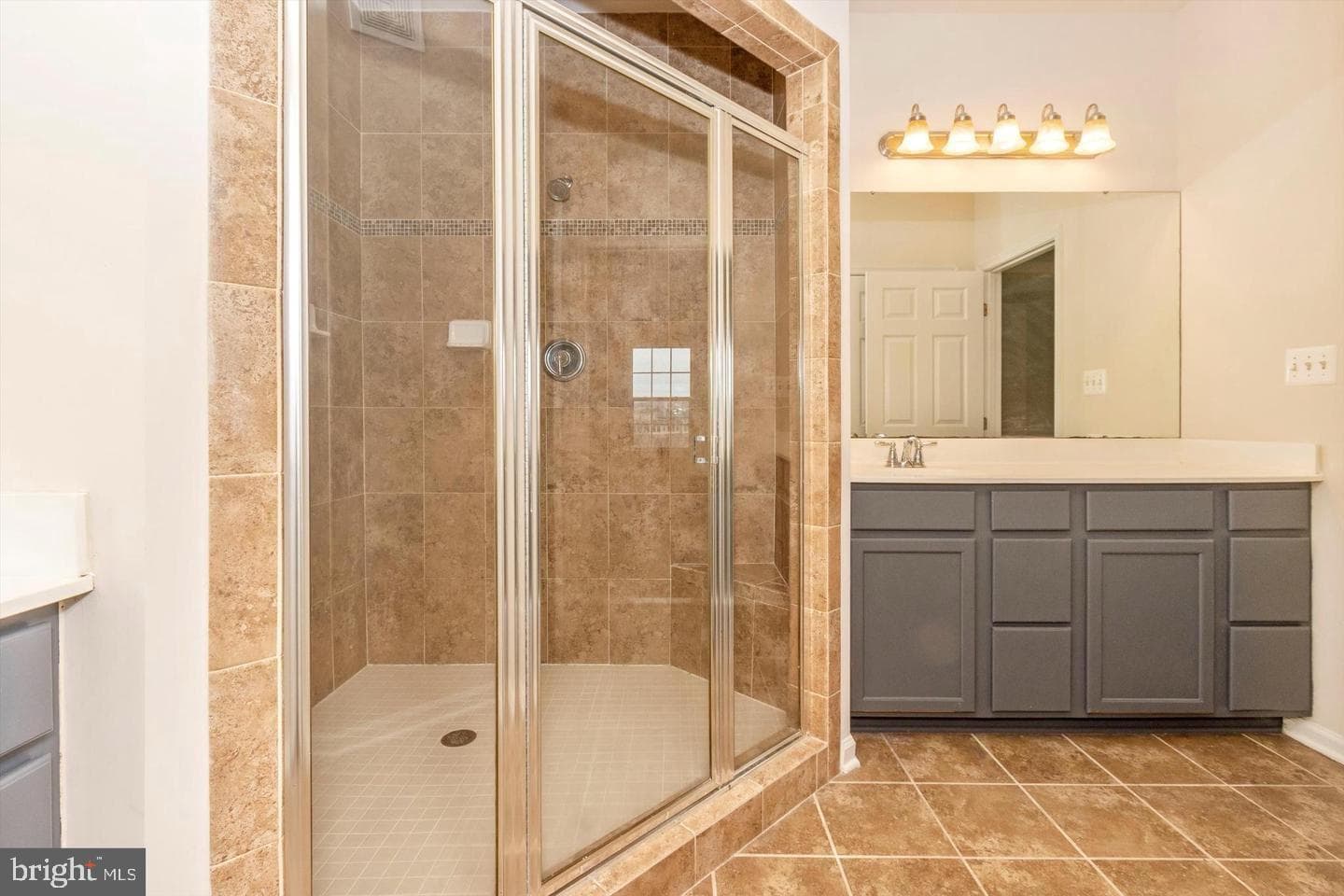 906 Hall Station Drive #202 photo 4