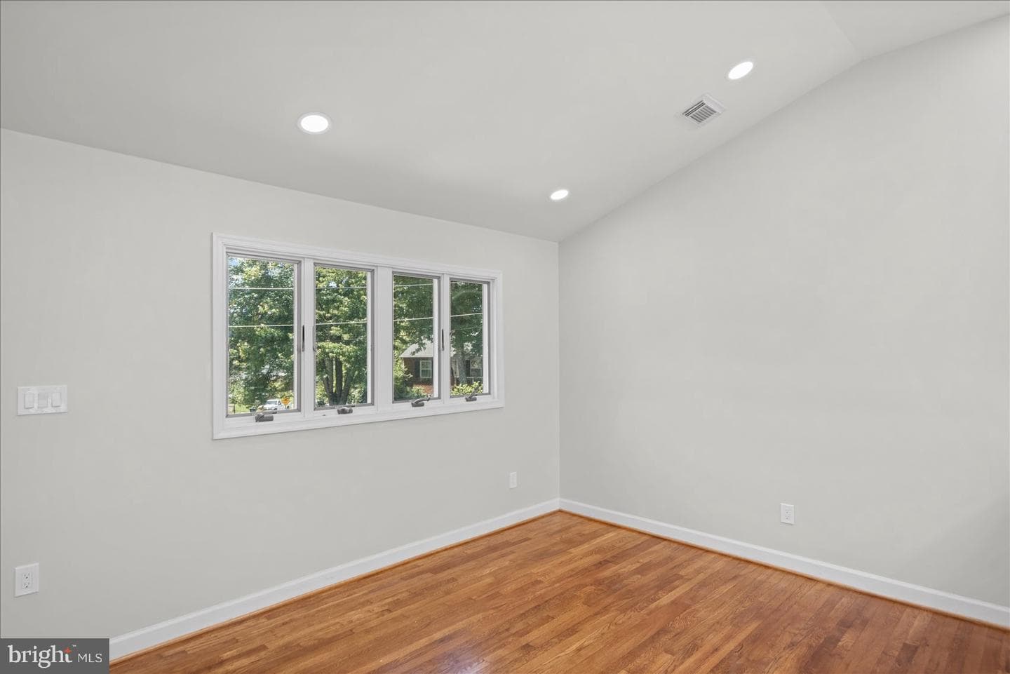 7001 Bishop Drive photo 14