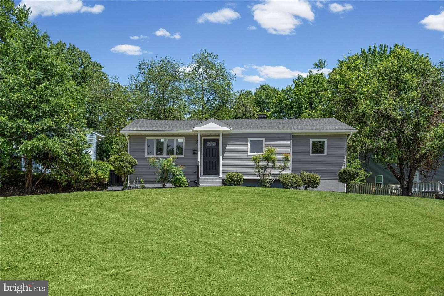 7001 Bishop Drive photo 2
