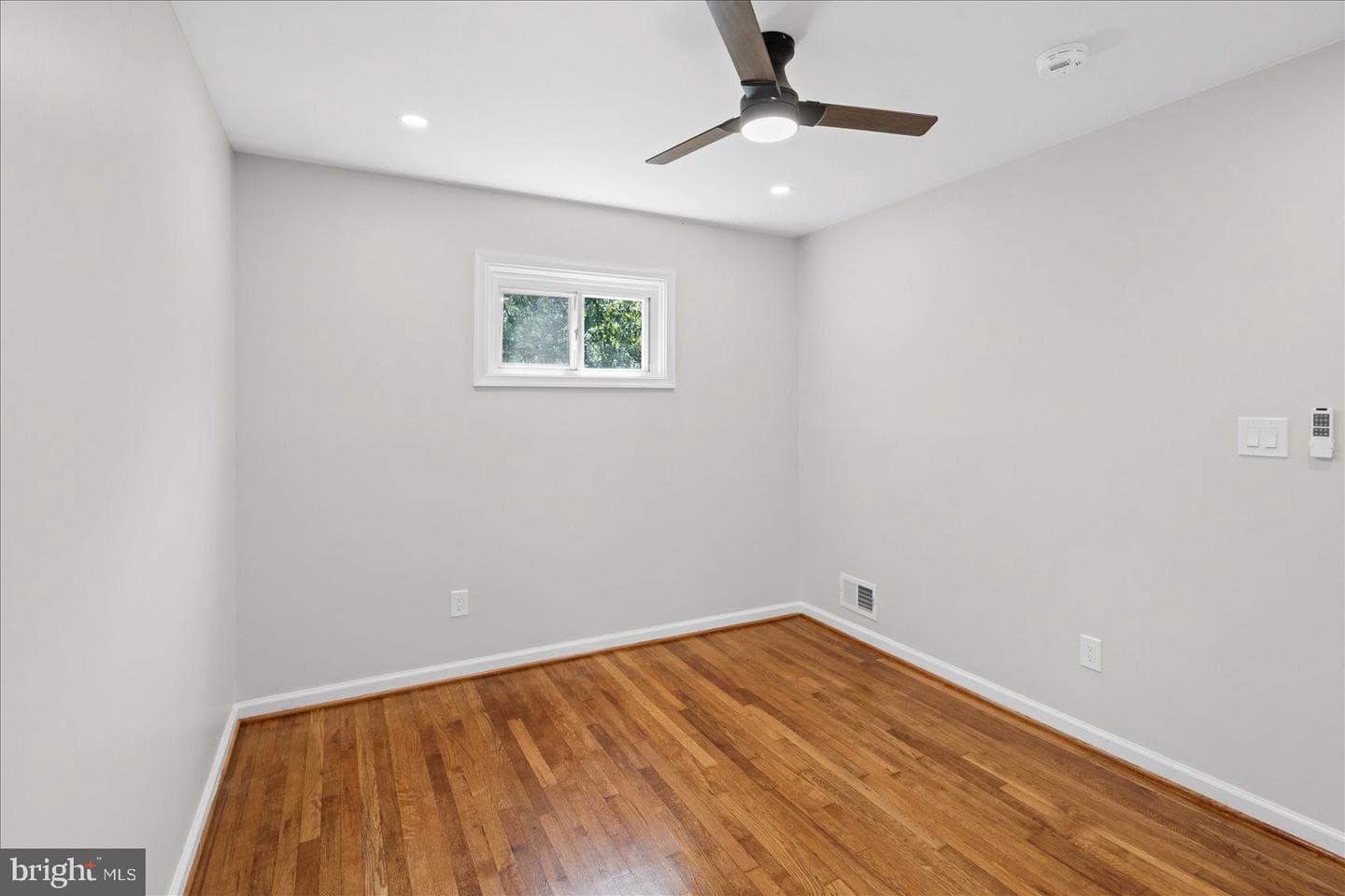 7001 Bishop Drive photo 24
