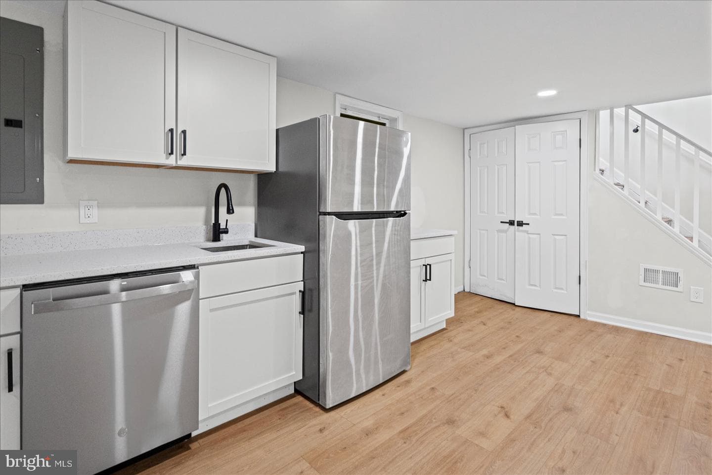 7001 Bishop Drive photo 36
