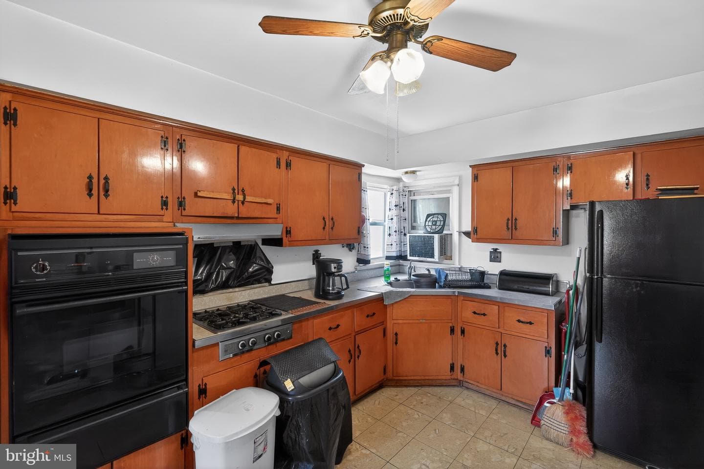 6509 Parkway Court photo 10